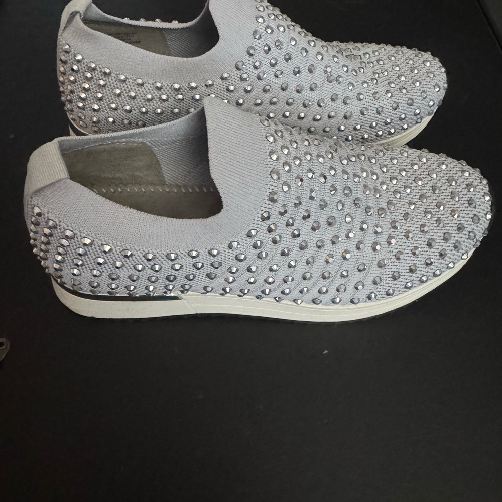 Reaction Kenneth Cole women’s slip on shoe